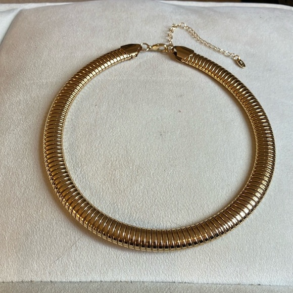 Anne Klein Jewelry - Ribbon Coil Collar Necklace - classic wardrobe staple Omega Style